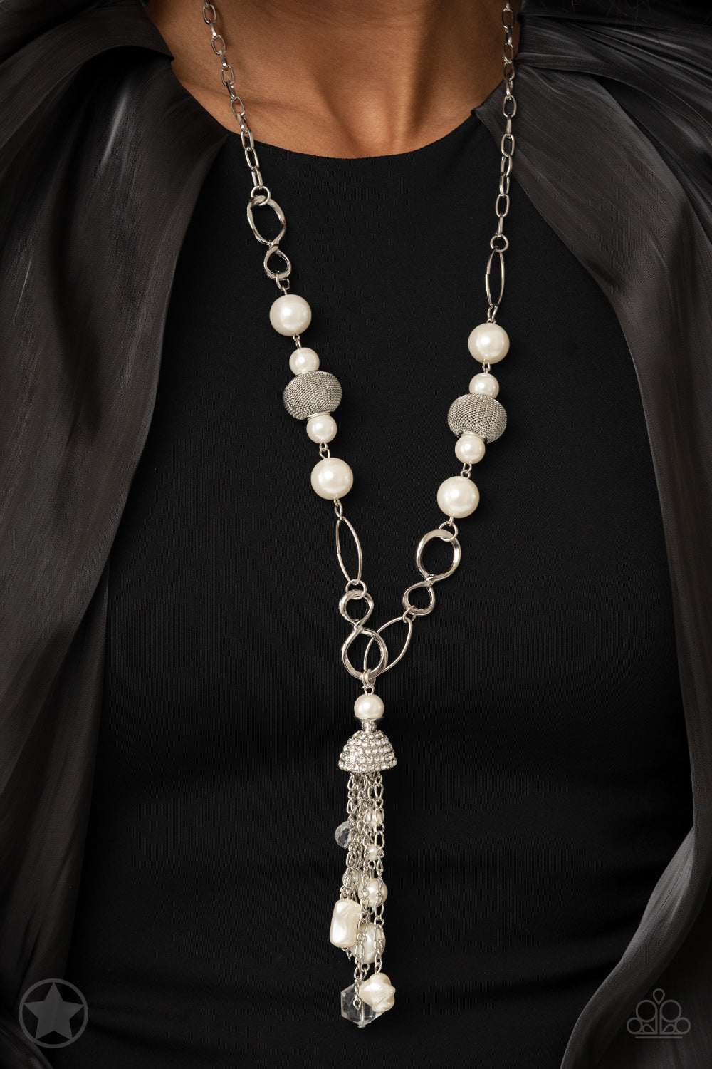 Designated Diva - White Necklace Earring Set