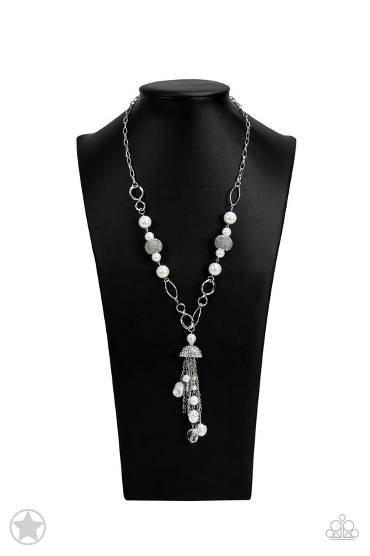 Designated Diva - White Necklace Earring Set