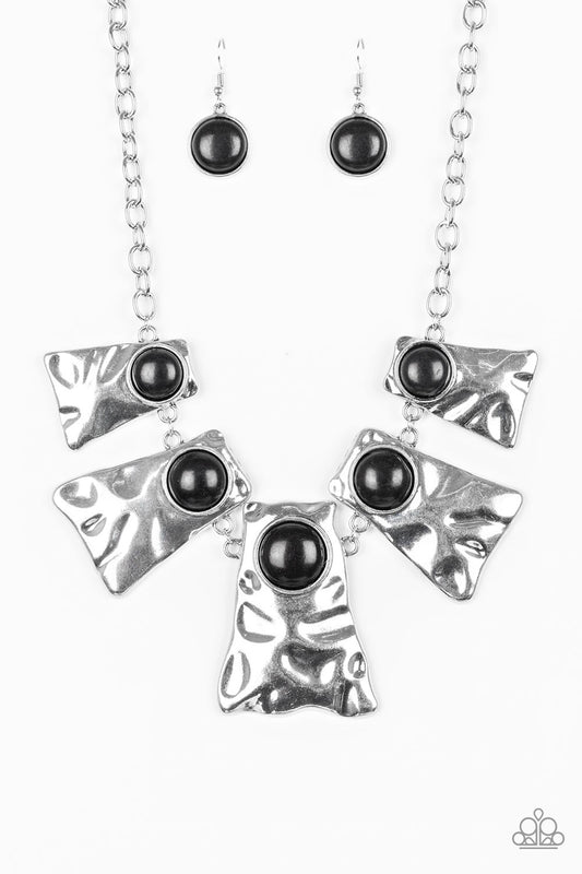 Cougar - Black Necklace Earring Set