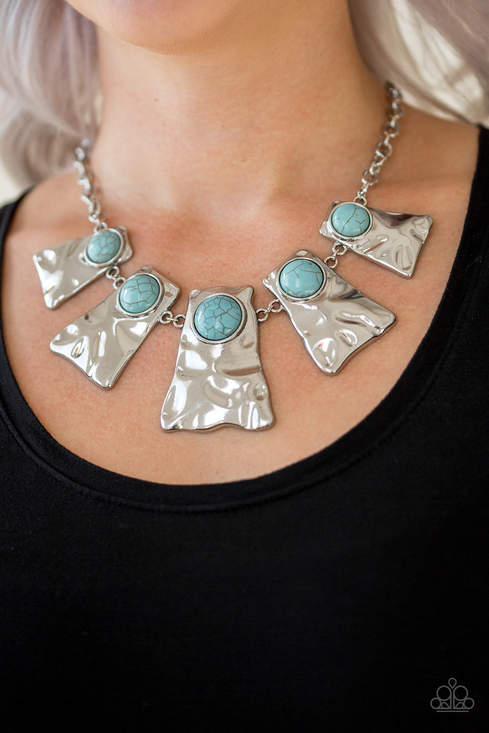 Cougar - Blue Necklace Earring Set