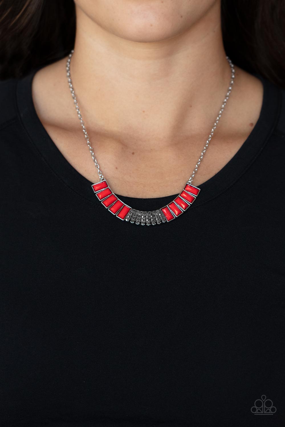 Coup de MANE - Red Necklace Earring Set