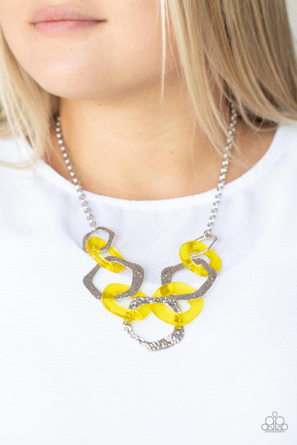 Urban Circus - Yellow Necklace Earring Set