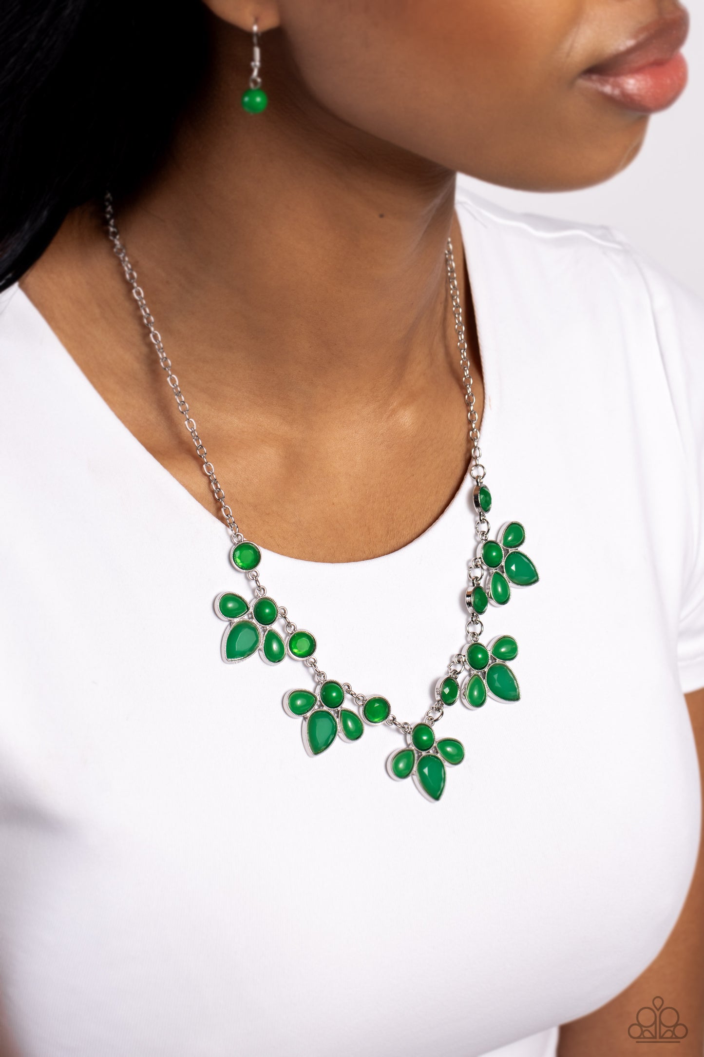 FROND-Runner Fashion - Green Necklace Earring Set