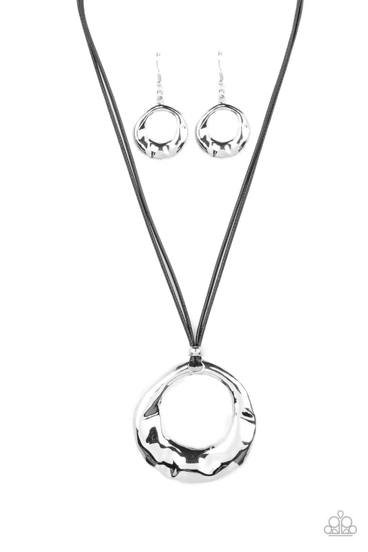 Tectonic Treasure - Silver Necklace Earring Set