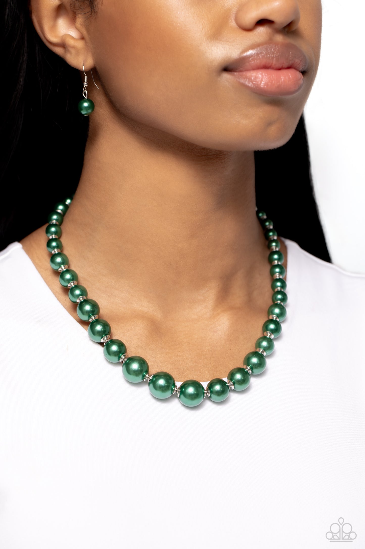 Manhattan Mogul - Green Necklace Earring Set