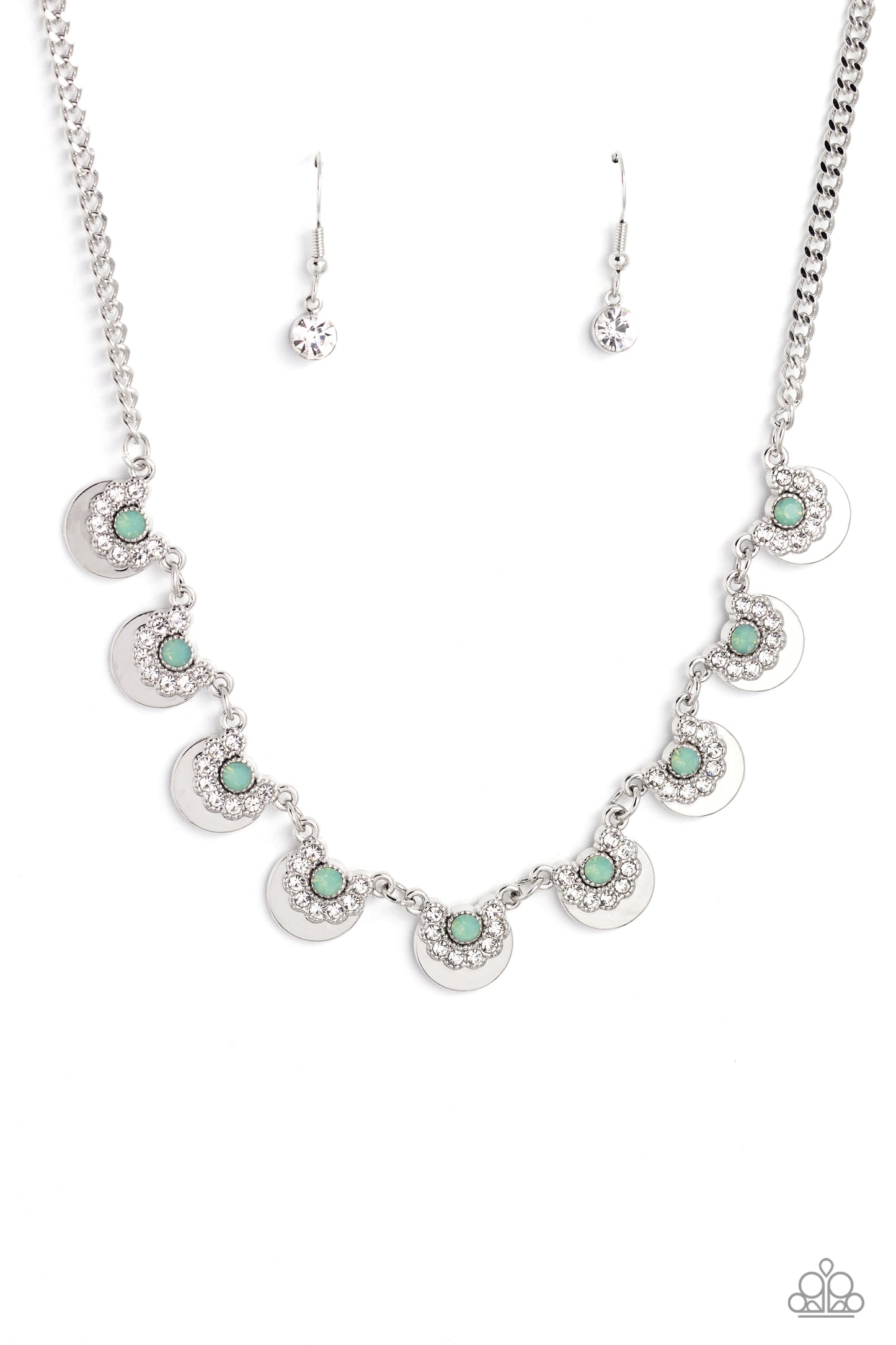 Grandiose Grace - Green Necklace