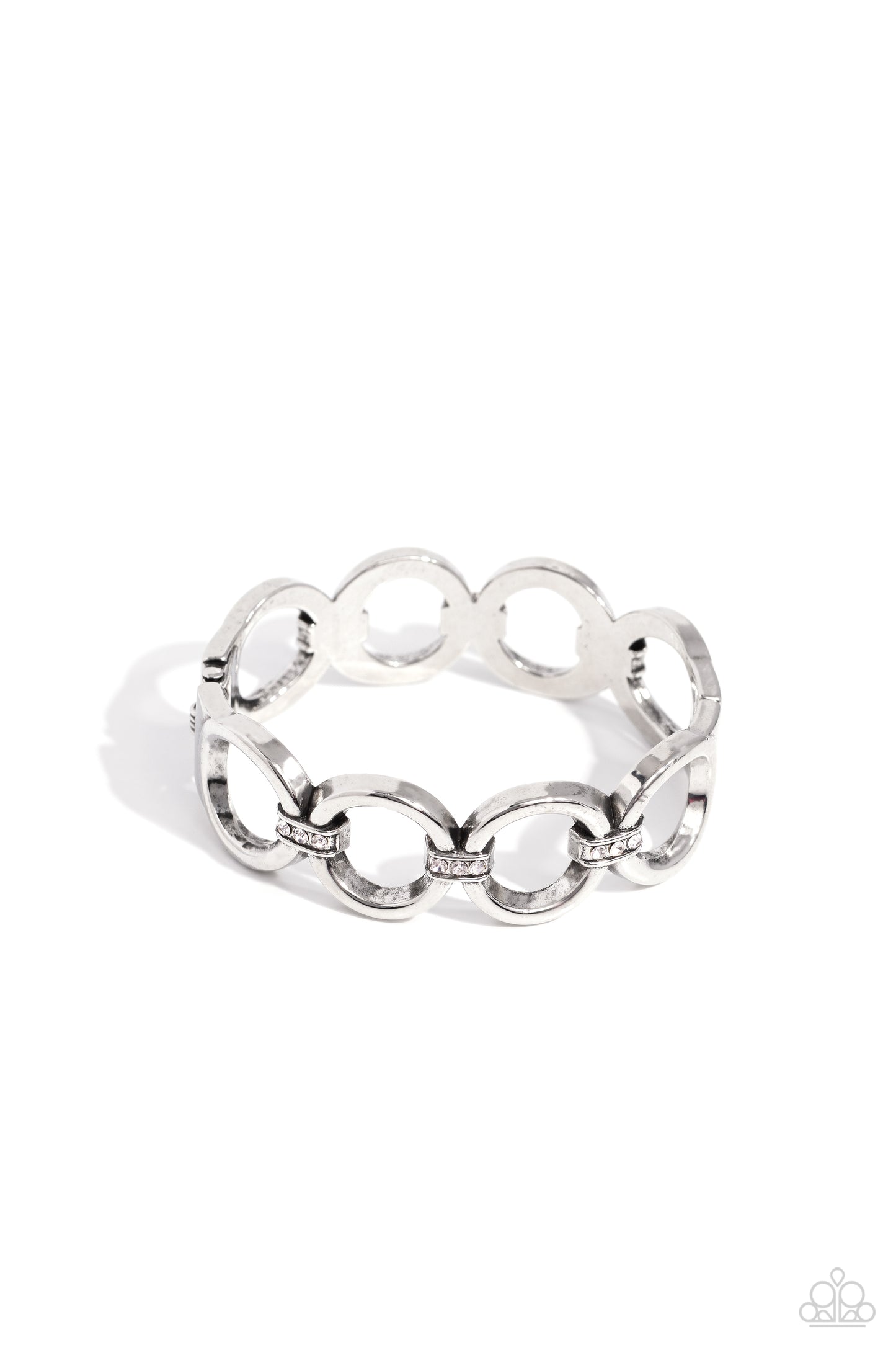 Chic Collection - White/ Silver Bracelet