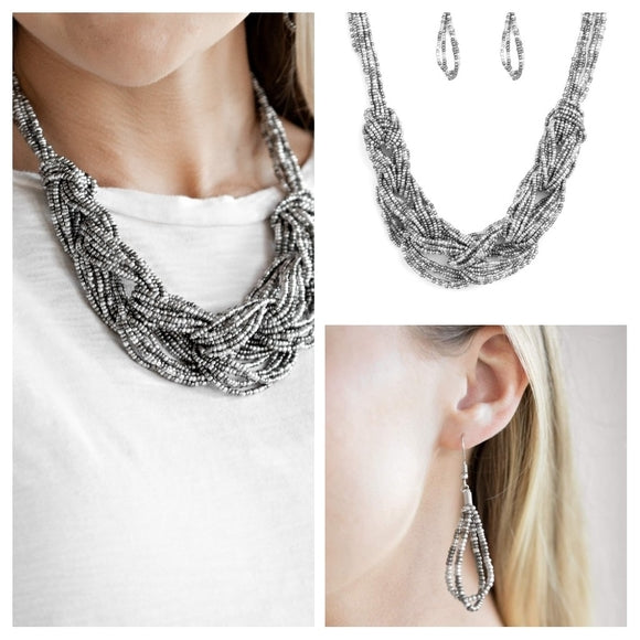 City Catwalk - Silver Necklace Earring Set