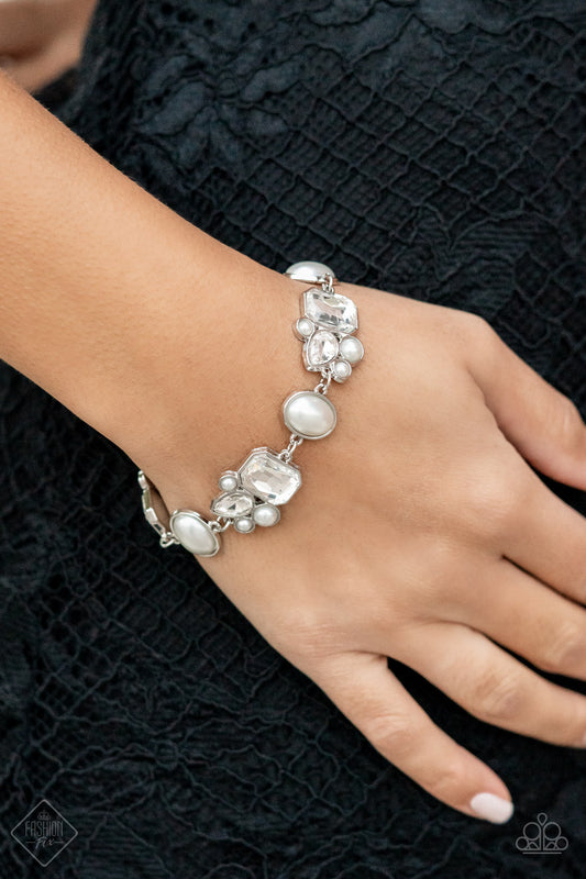 Best in SHOWSTOPPING - White  Bracelet