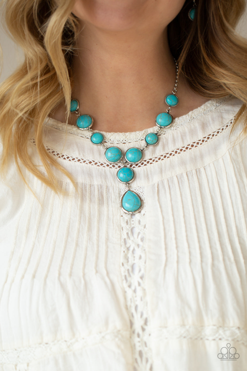 Terrestrial Trailblazer - Blue  Necklace Earring Set