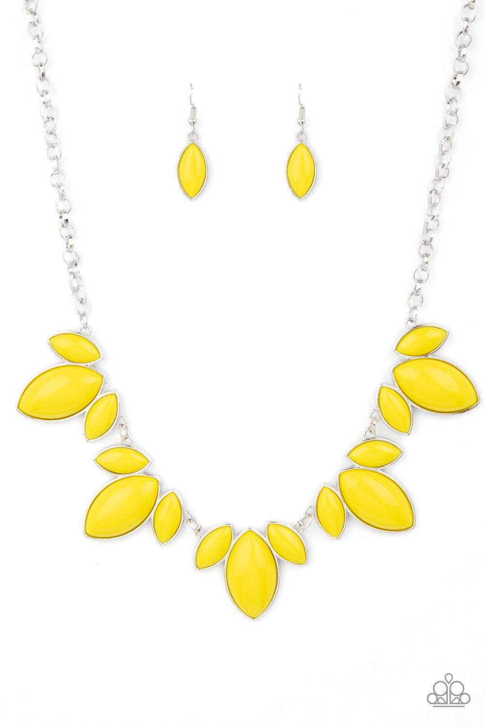 Viva La Vacation - Yellow Necklace Earring Set