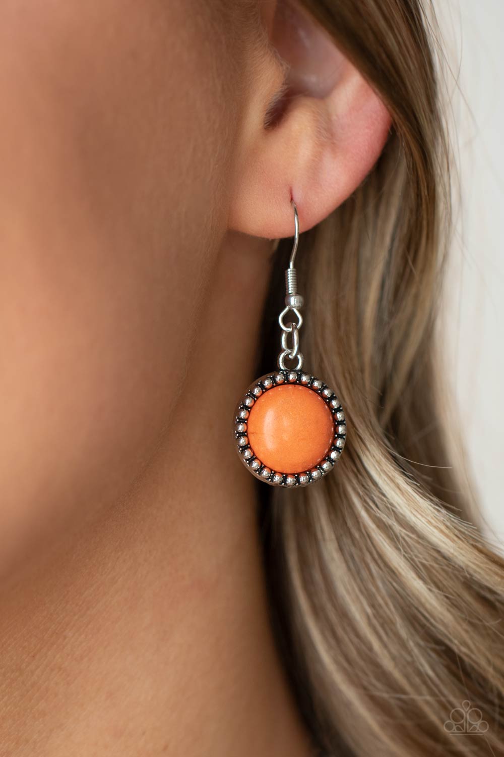 She Went West - Orange Necklace Earring Set