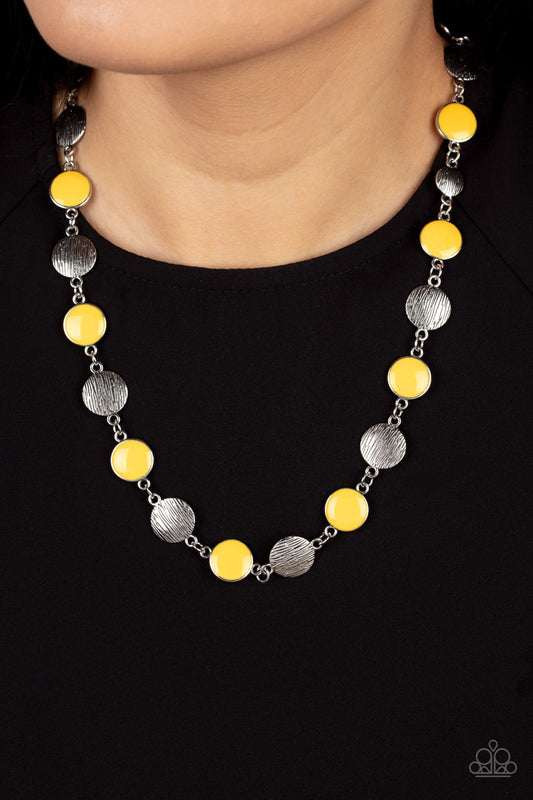 Harmonizing Hotspot - Yellow Necklac Earring Set