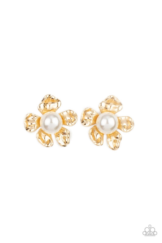 Apple Blossom Pearl - Gold Earring