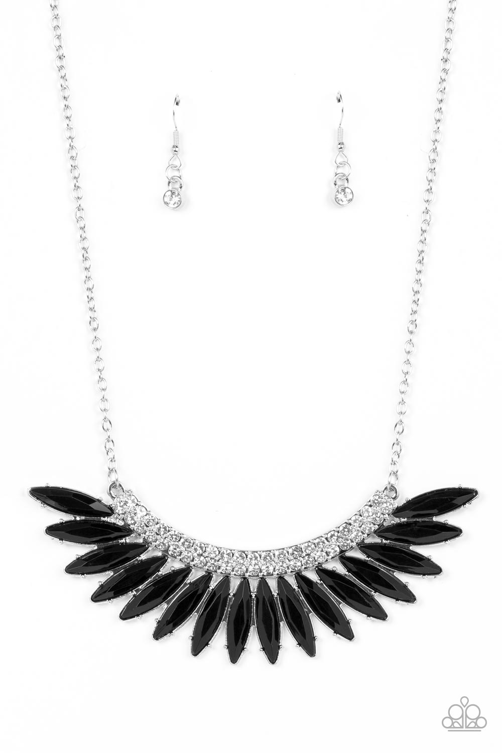 Flauntable Flamboyance - Black Necklace Set