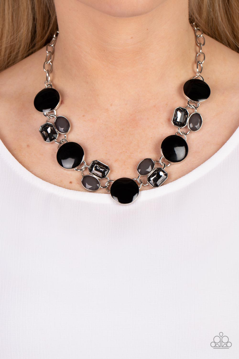 Dreaming in MULTICOLOR - Black Necklace Set