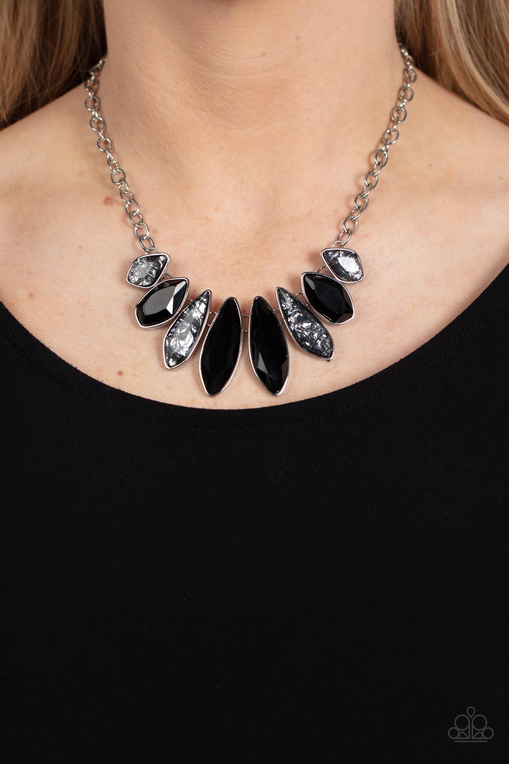 Crystallized Couture - Black Necklace Set