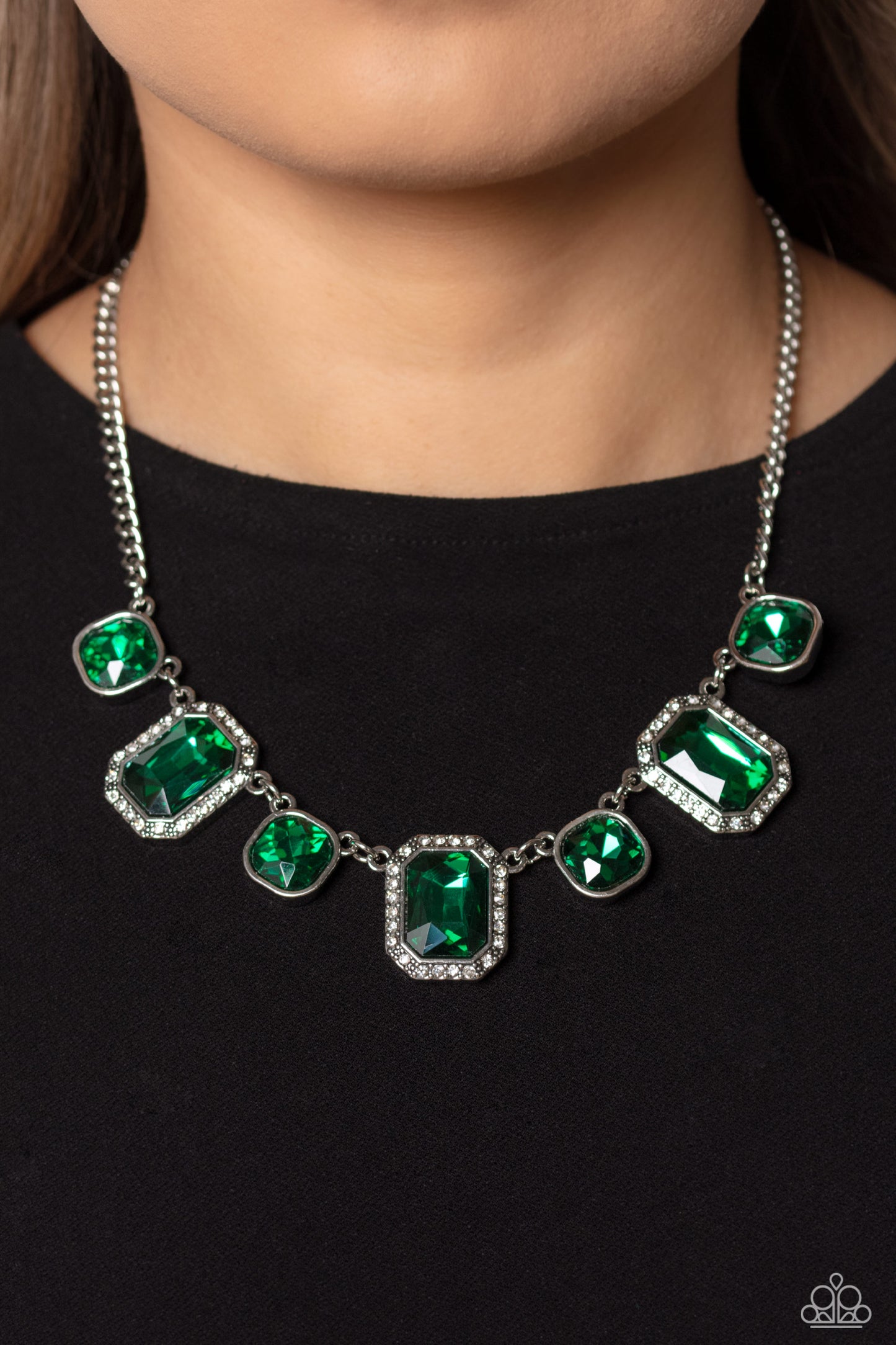 Royal Rumble - Green Necklace Earring Set