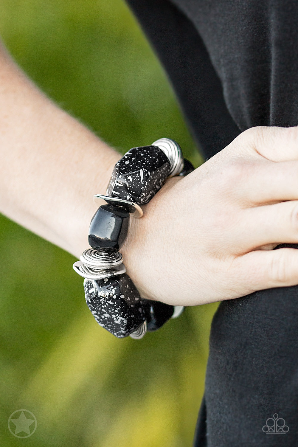 Glazes Of Glory Bracelet - Black